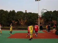 摔跤夜战:姑苏天虎队淘汰对手钱塘霹雳队,临门一脚致胜更衣室氛围正向 摔跤夜战:姑苏天虎队淘汰对手钱塘霹雳队,临门一脚致胜更衣室氛围正向